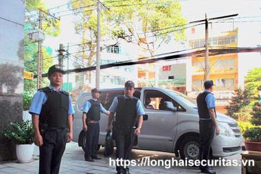 Dịch vụ bảo vệ áp tải Tiền, Vàng, Tải Sản có giá trị bằng xe chuyên dụng tại TPHCM